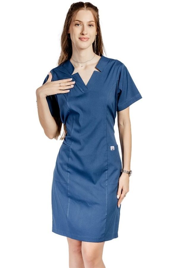 Medicinska raztegljiva jeans obleka, z zapenjanjem na vrvico zadaj in dvema žepoma